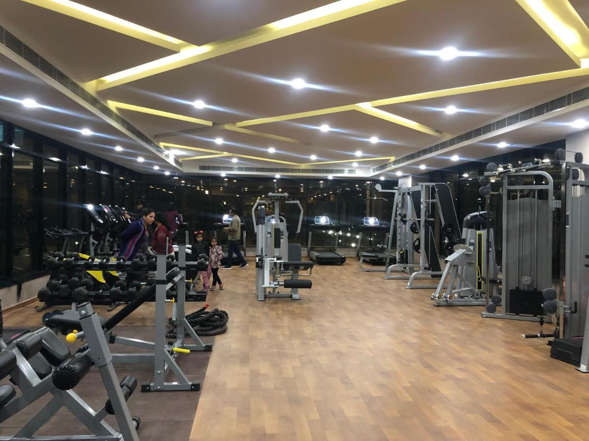 Downtown Delight Apartment ลัคเนา ภายนอก รูปภาพ